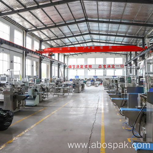 Bakery Food Croissant Nitrogen Filling Packaging Machine